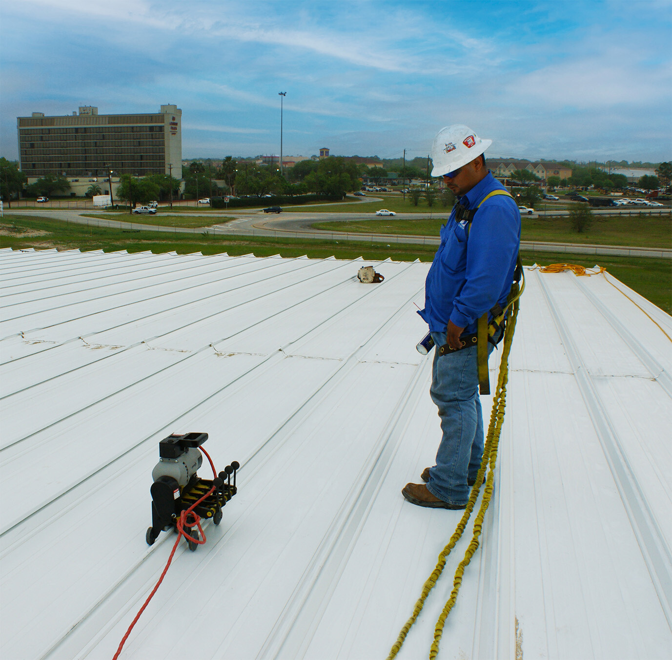 Product Feature - D.I. Roof Seamers