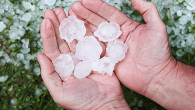 metal-roofs-and-hail