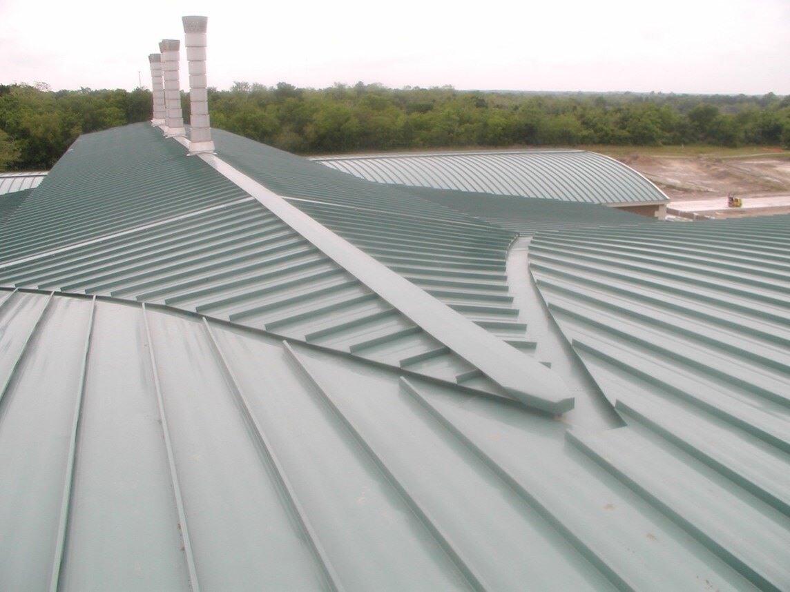 How to Address Design Considerations When Working with Metal Roofing